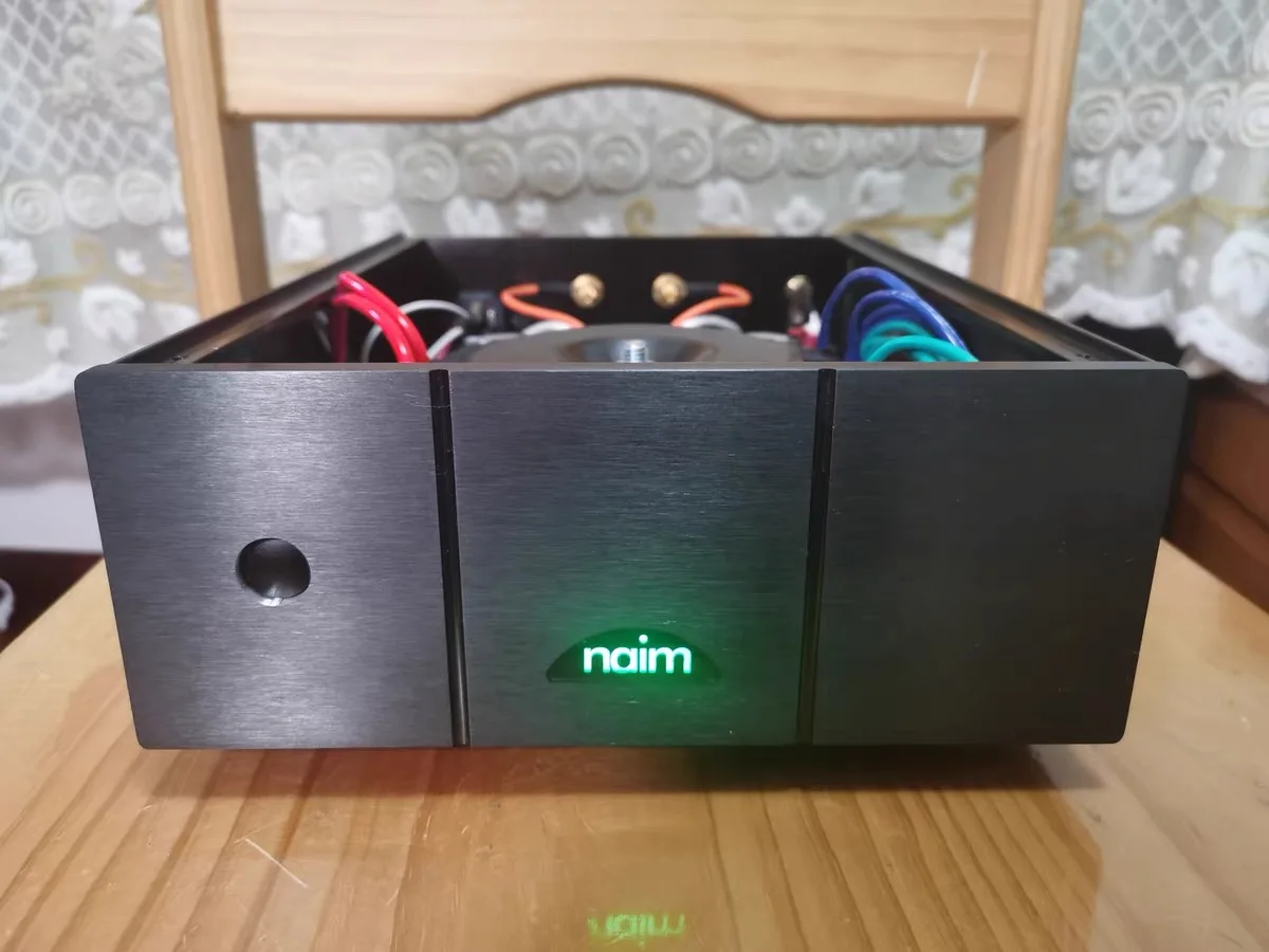 

Reference NAIM NAP200 Amplifier 75W+75W 8 Ohm hifi Amplifier