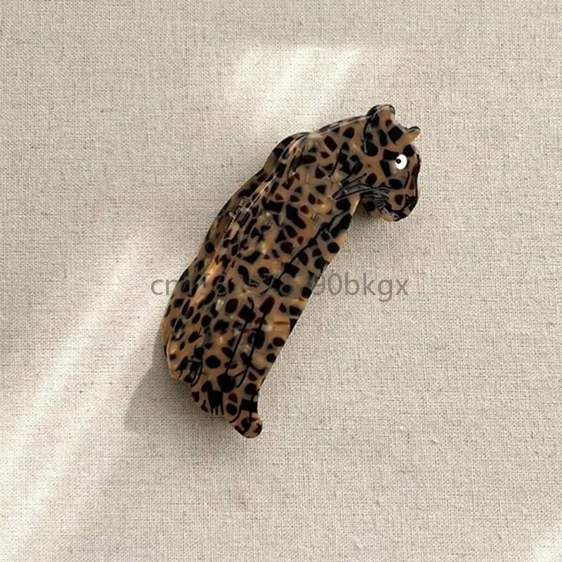 

Valentine's Day Fashion Hair Claw Clip Ponytail Claw Barrettes Ponytail Holder J78E