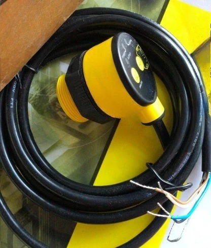 Suitable for ultrasonic displacement ranging sensor distance 1 meter analog voltage