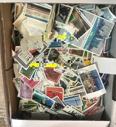 10g,Germany Postage Stamps,Vintage Hand-stitched Material, Stickers, Architectural Figures, Landscapes,About 100 PCS / Lot