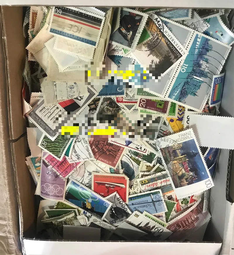 10g,Germany Postage Stamps,Vintage Hand-stitched Material, Stickers, Architectural Figures, Landscapes,About 100 PCS / Lot