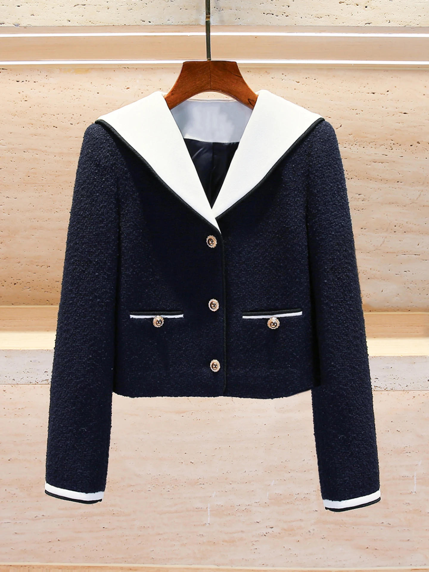 

High-End Autumnal Tweed Jaet with Naval Collar And College Sle for Young Women by Nan You ort Outerwear Coat