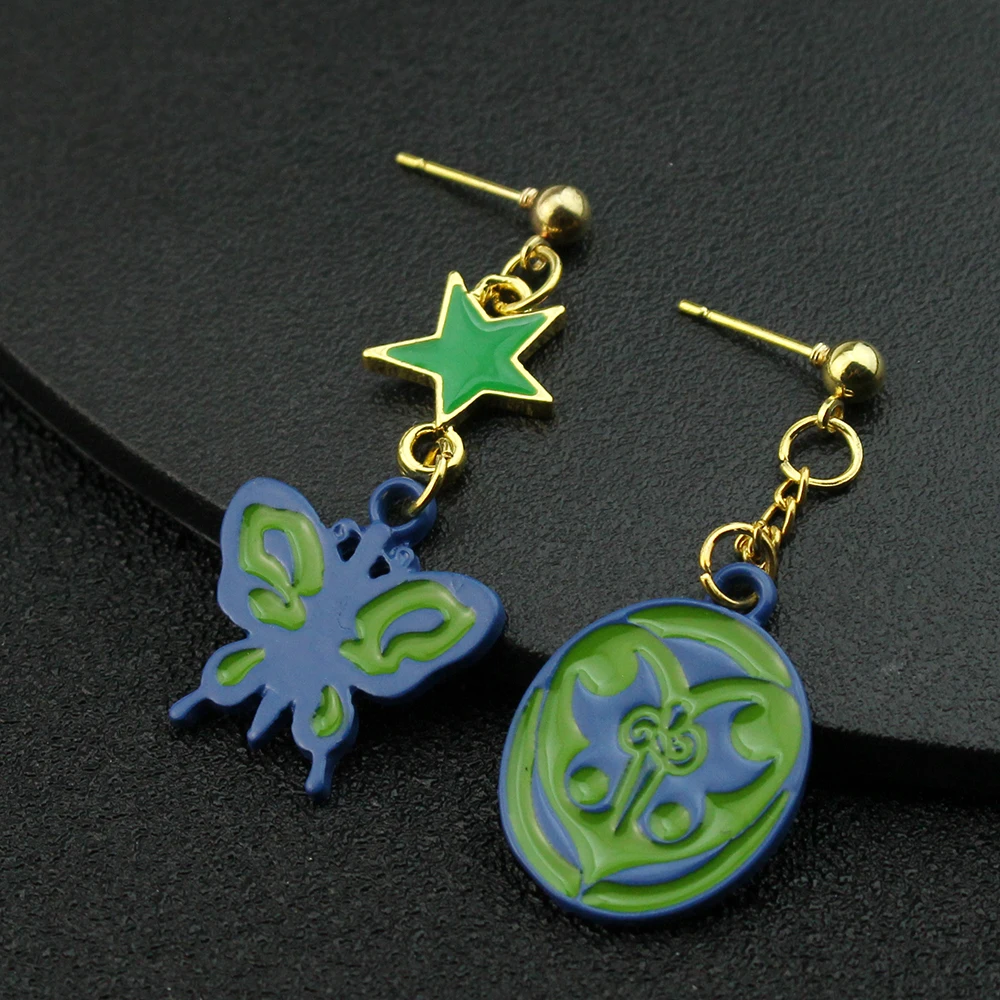 Pendientes colgantes de Anime JoJo Bizarre Adventure, accesorios de Cosplay, JOJO Kakyoin Noriaki, pendientes de mariposa, Clip para la oreja, regalos de joyería para hombres y niñas