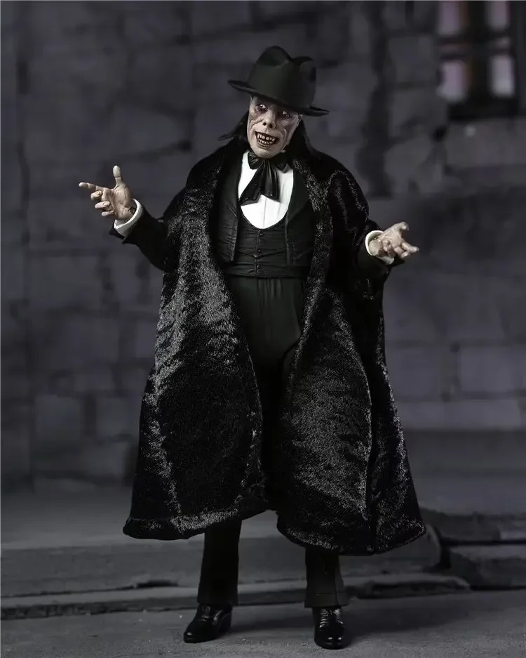 NECA-figura de acción del monstruo Global, el fantasma de la ópera, 04816 PVC, regalo para niños, 18cm