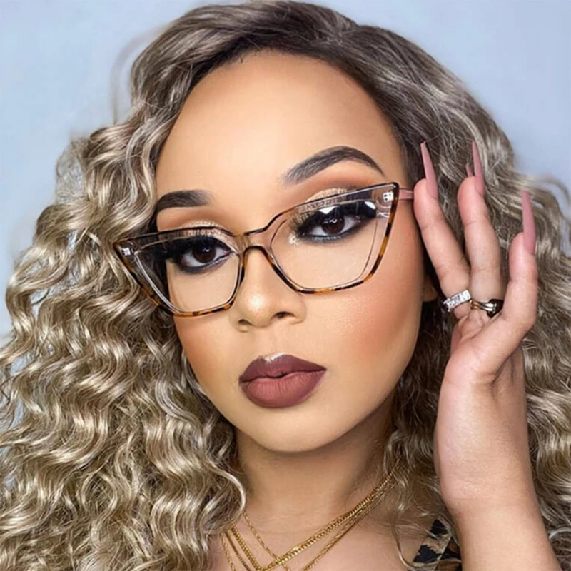 Cat Eye Photochromic Myopia Glasses Women 2023 Vintage Gray TR90 Computer Eyeglasses With Diopters -0.25 -1.75 -2.25 -3.75 -6.0