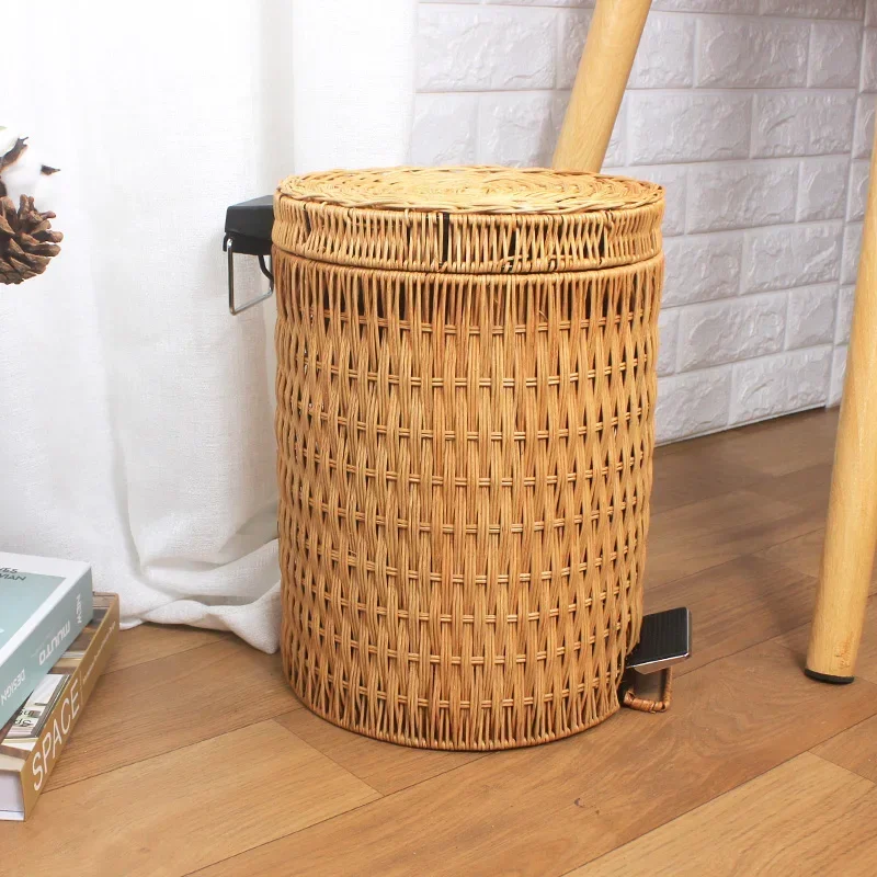 

Fashion Rattan Weave Kitchen Trash Can Toilet Bathroom Dustbin Desk Foot Pedal with Cover Garbage Bin Creative Wastepaper Basket