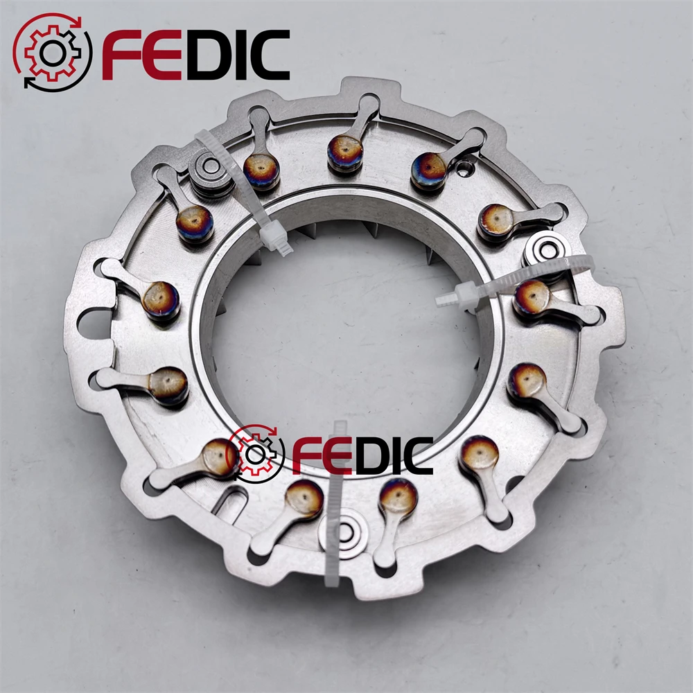 

GTB2056V 781743 764809 777318 762060 799671 810822 Турбокомпрессор VNT для Mercedes E300 E350 M320 Volvo C30 C70 S40 S60 2.4 D5