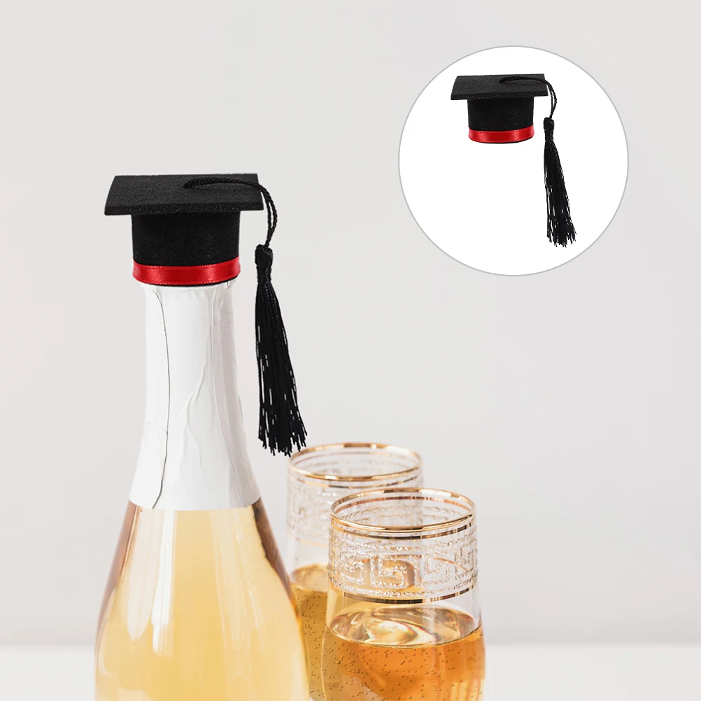 

2pcs Mini Graduation Cap Bottle Toppers Yellow Ribbon Decor Wine Beverage Covers Party Favor Doctor Hat nament