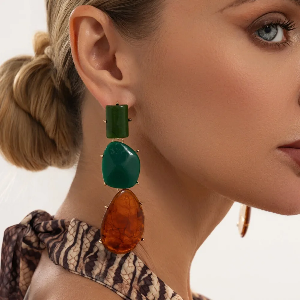 Vintage Geometric Irregular Green & Amber Swirl Teardrop Multi-layer Resin Long Drop Dangle Earrings for Women Statement Jewelry