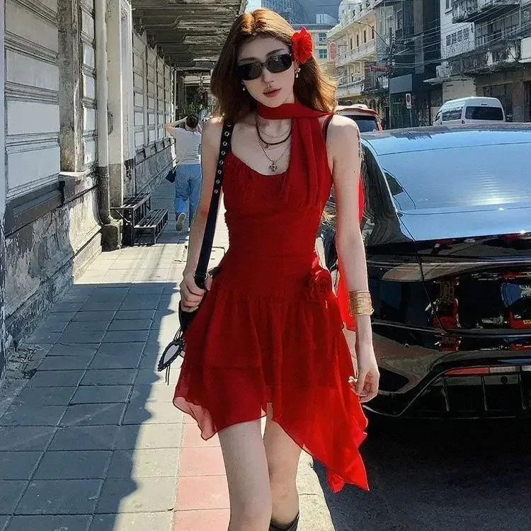 Vestido feminino de verão, vermelho, bainha assimétrica, sem mangas, cintura alta, malha em camadas, mini vestido, sexy, elegante, slim fit, estilo francês