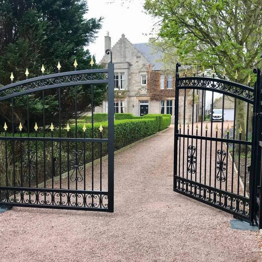 

Retractable Wrought Iron Gate-Double Iron Door With Automatic Opening Pattern For Outdoor Application