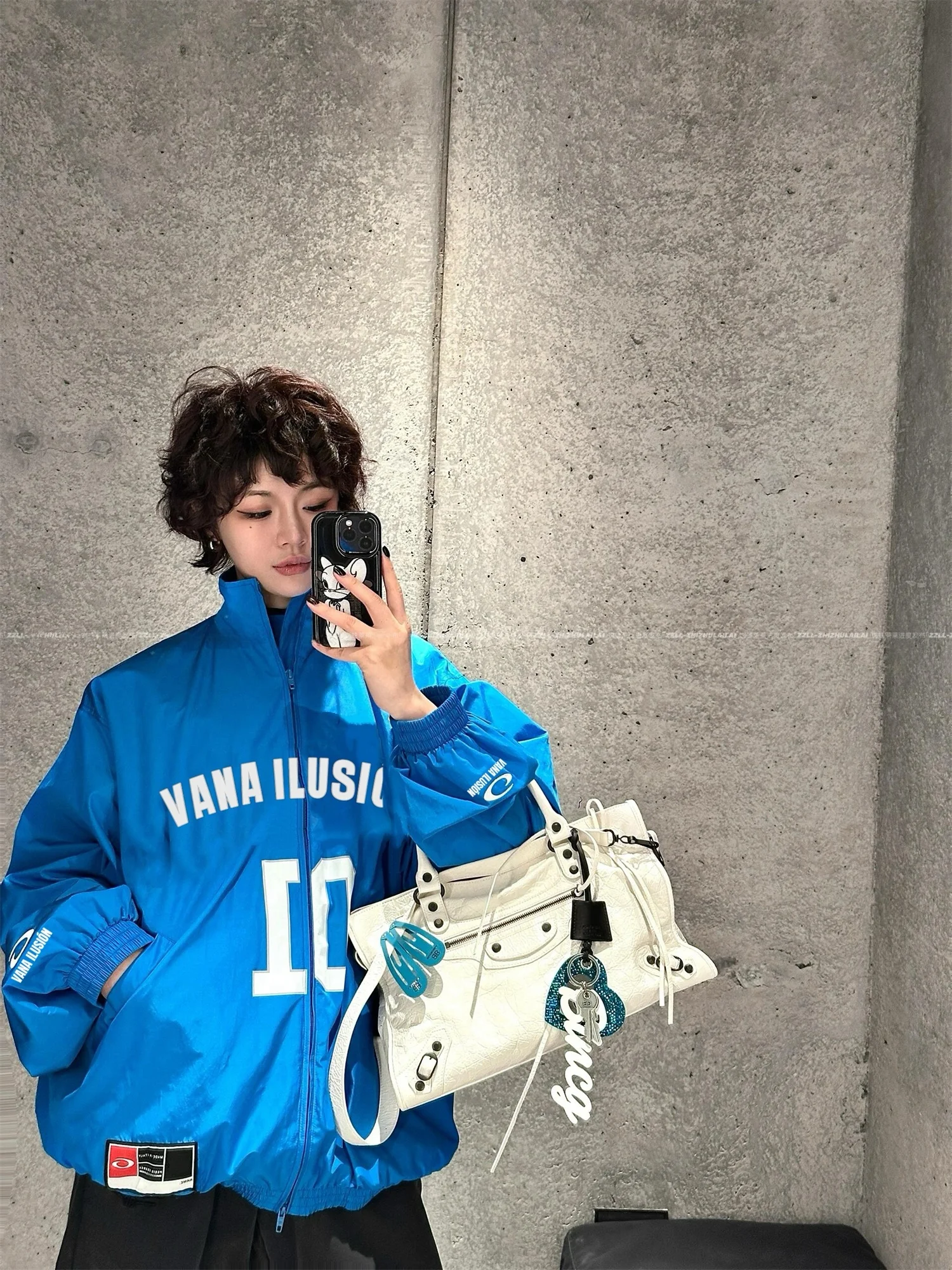 

Куртка VANA ILUSION с капюшоном и молнией, с номером 0 и надписью, повседневная, из полиэстера, осенне-зимняя, модная