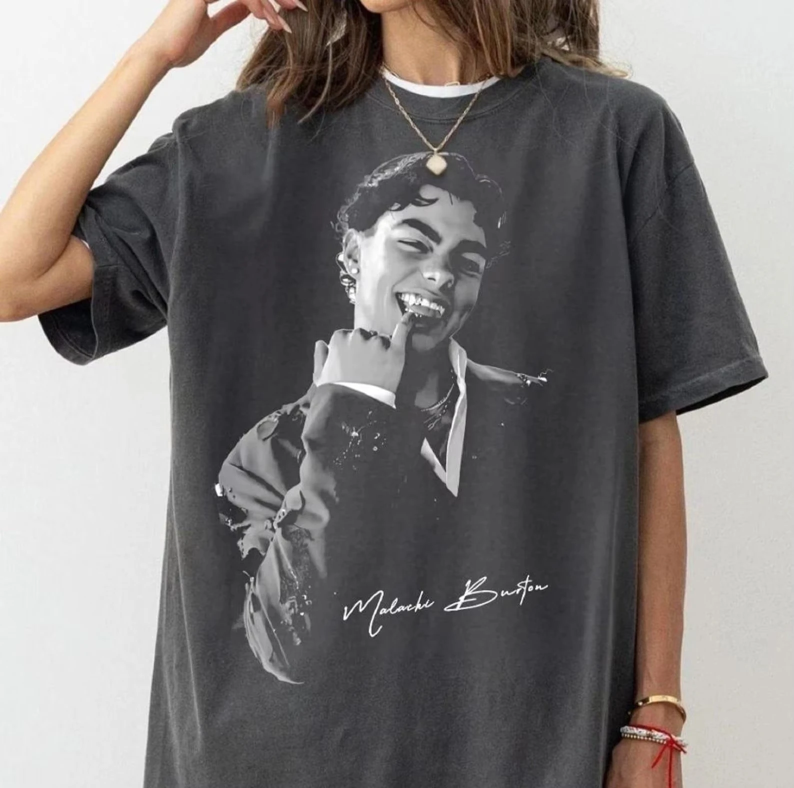 Vintage 90s Malachi Barton Graphic Tee, Fan Merch Summer Men's and Women's Loose and Breathable T-shirt Top