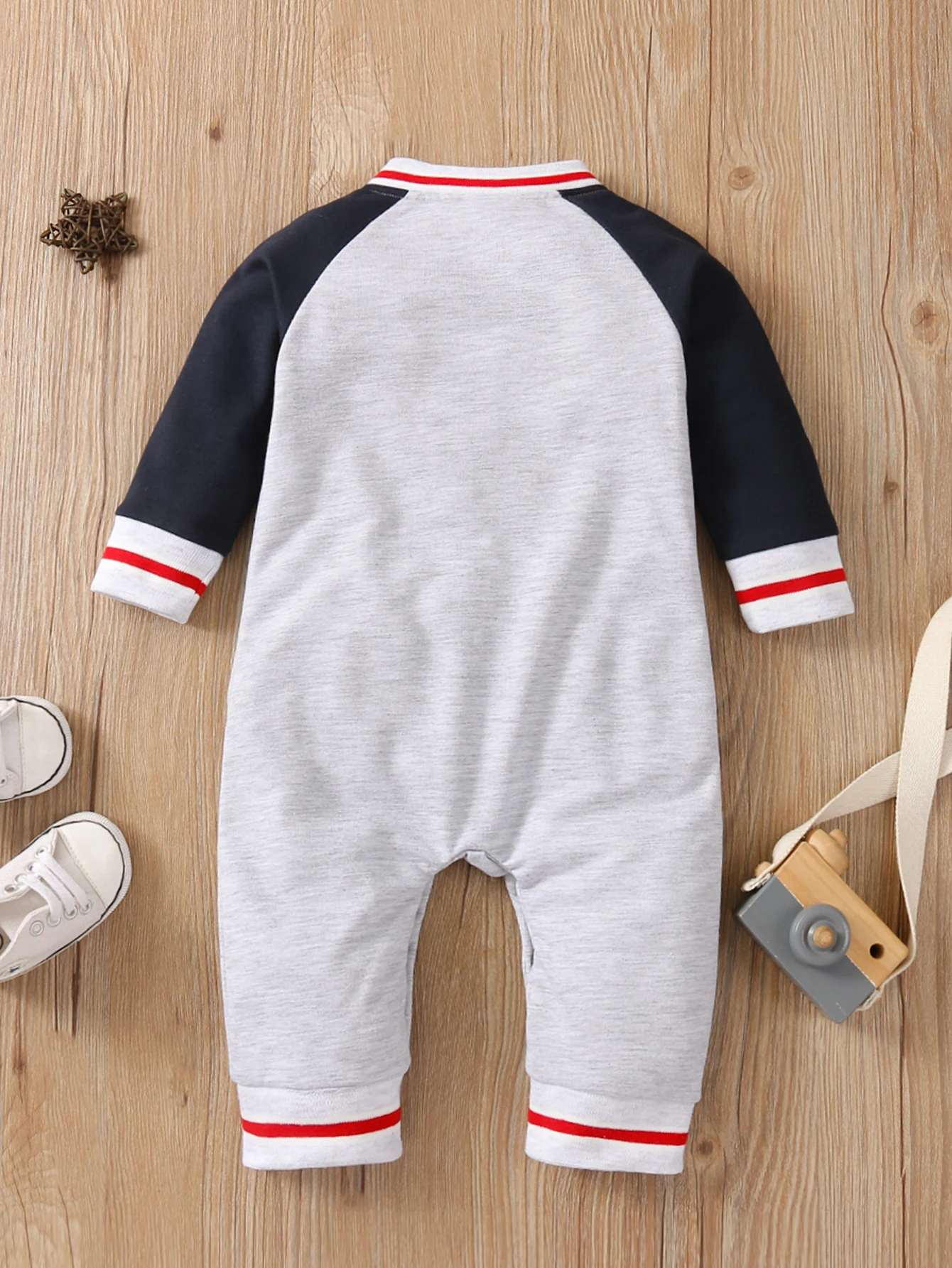بذلة أطفال أولادي بأكمام طويلة مطبوعة بحروف ، رمادية ، رقبة مستديرة ، عصرية