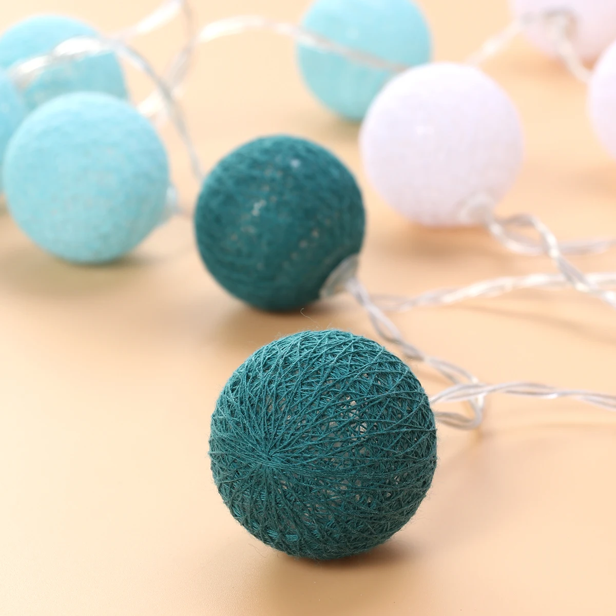 

20Pcs Yarn Ball String Lights 2.2m Operated Christmas Garden Patio Wedding Bedroom Decoration String Lights