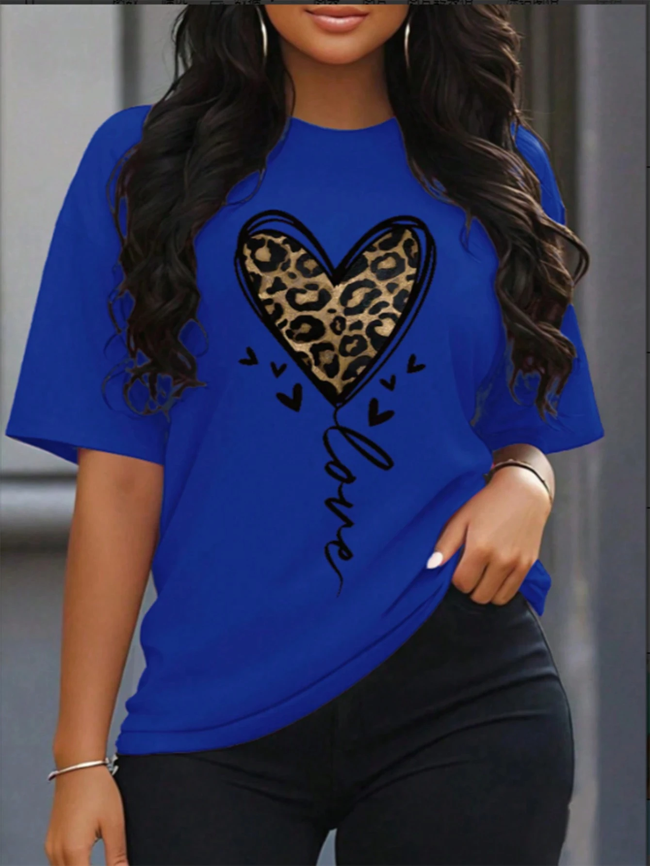 

Plus Size Women Summer Heart Leopard Print Round Neck Short Sleeve Casual T-Shirt Graphic Cheetah Print Tees Women Tops