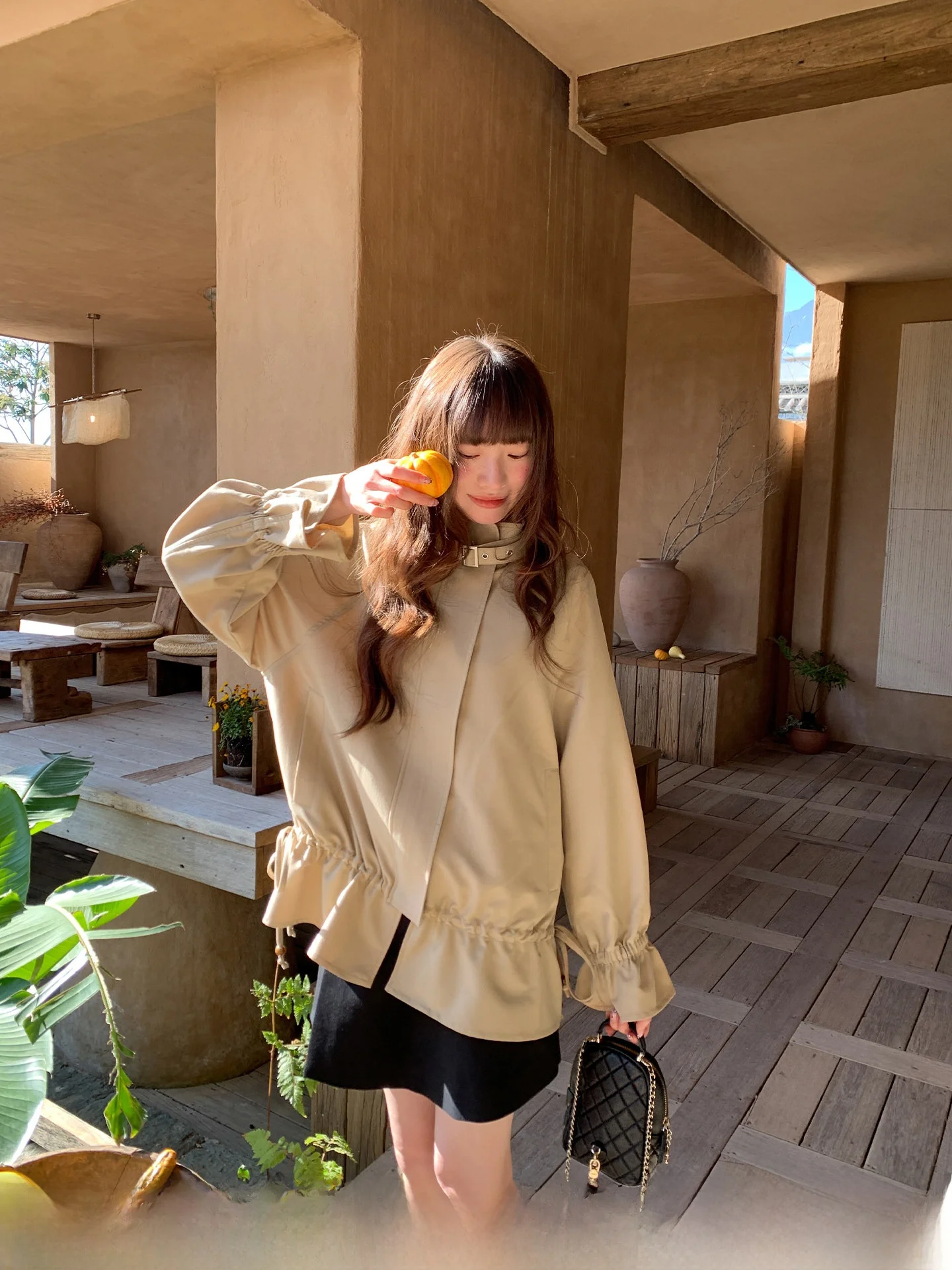 

Женская ветровка Casual Cannon: весенняя, однотонная, с воротником-стойкой, присборенным дизайном, универсальная повседневная верхняя одежда из модного полиэстера