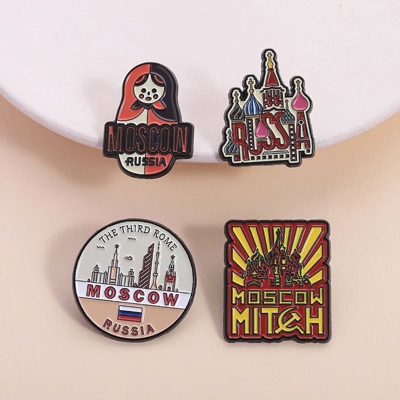 USSR Russian Flag Enamel Pin Landmark Building Saint Basil's Cathedral Mount Elbrus Suyumbike Tower Badge Souvenir Jewelry Gifts