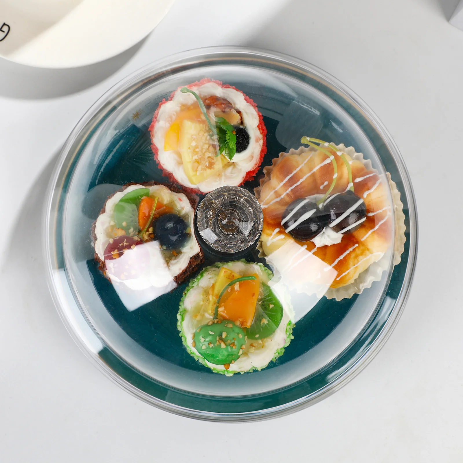 

1 шт., акриловая крышка для еды, прозрачный купол для тортов, посуды, фруктов, десертов, подвесной ремень, пыленепроницаемый, безопасный, гигиенический пищевой класс