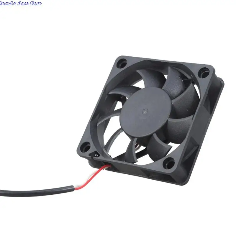 D0UA 60x60x15mm USB 5V電子冷却ファンローノイズコンピューター電子ブラシレス