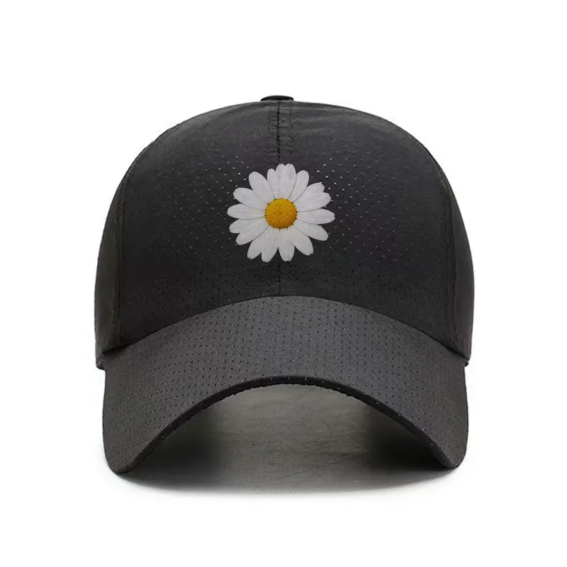 White Daisy Quick Dry Baseball Cap Breathable Outdoor Sun Hat for Spring Summer
