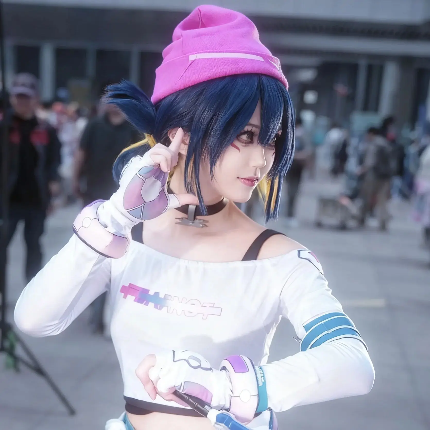 

Игра OVERWATCH2 Kiriko Косплей Парик 40 СМ Синий Смешанный Желтый Короткие Волосы Синтетический Парик + Парик Кепка Парик Для Хэллоуина