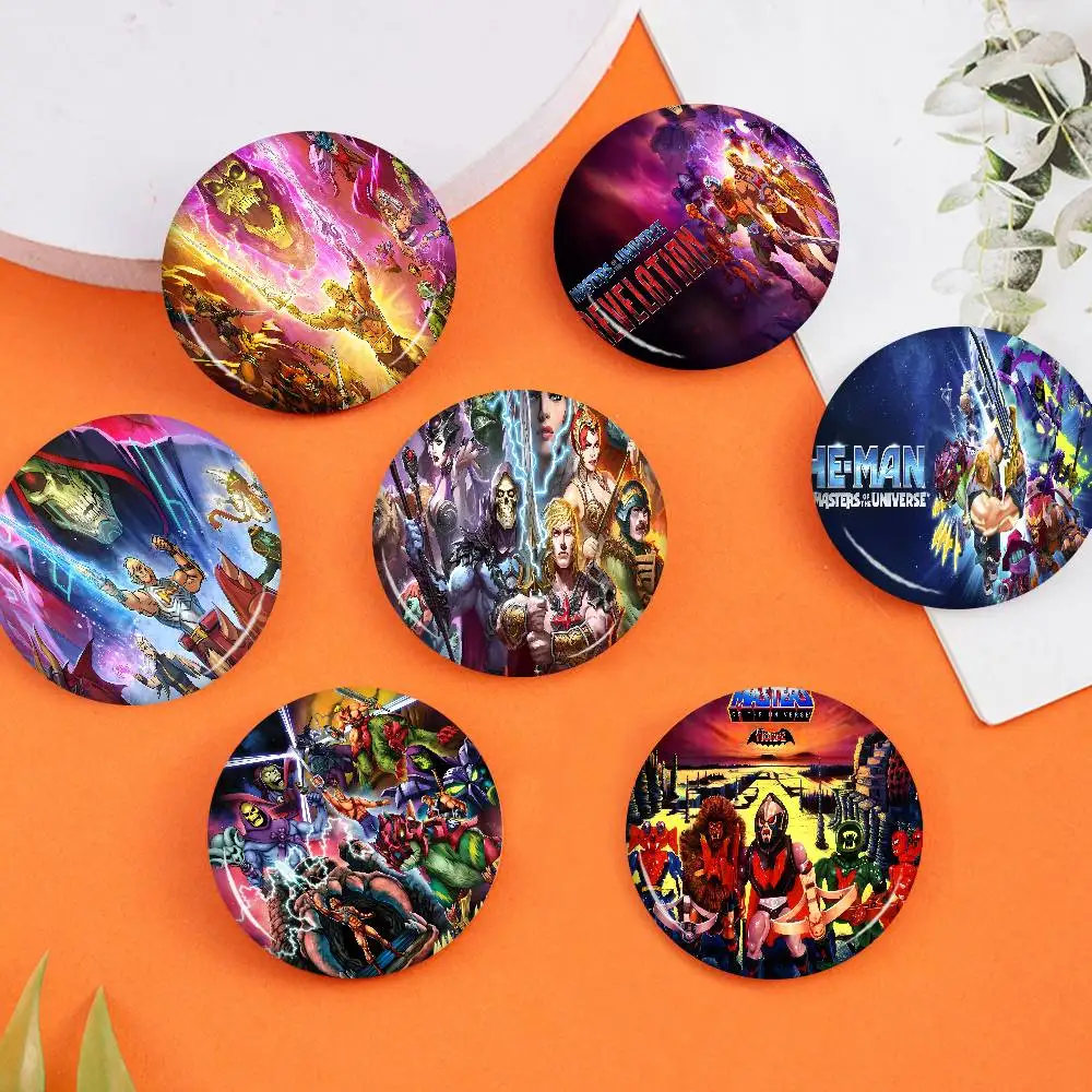 Broches de He-Man y los Maestros del Universo, Insignias de Anime Redondas Hechas a Mano, Broches de Solapa, Joyería para Mochilas, Ropa y Regalos