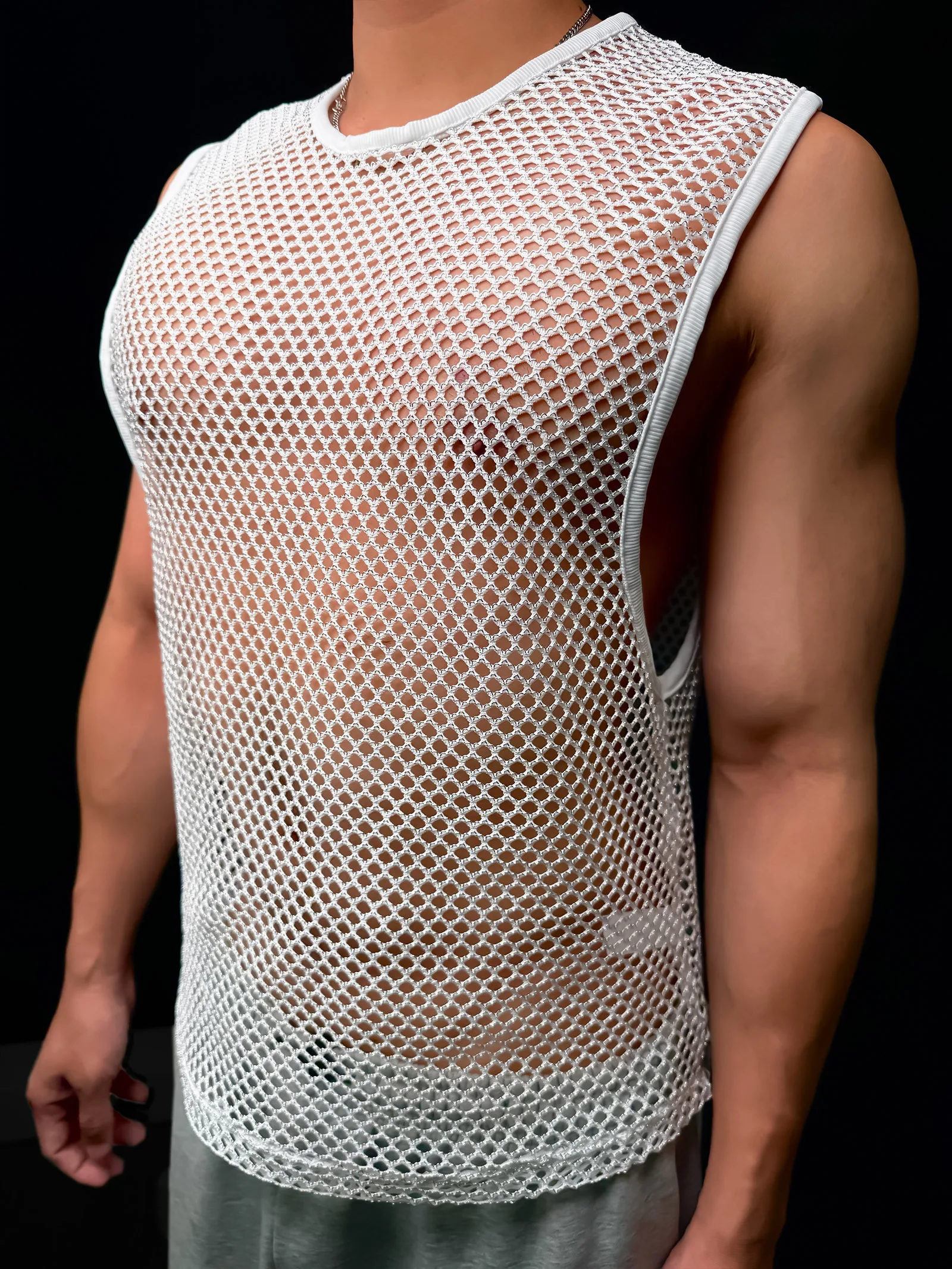 Sommer Herren Rundhals Sport-Tanktops, Hohles Netzgewebe, Ärmellos, für Laufen, Fitness, Training, Sportweste, Glänzend, Durchsichtig – Detail 15