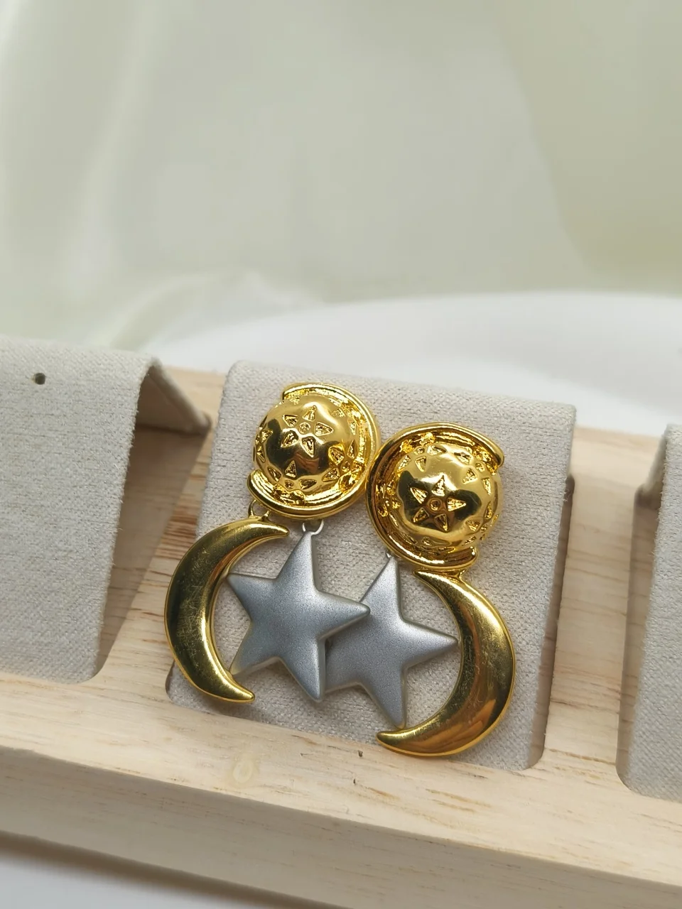 

Celi CC Style 18k Gold Filled Moon Star Ear Drop Dangling Hanger Hook Earring For Women Two-tone Luxury Fashion Jewelry Bijoux