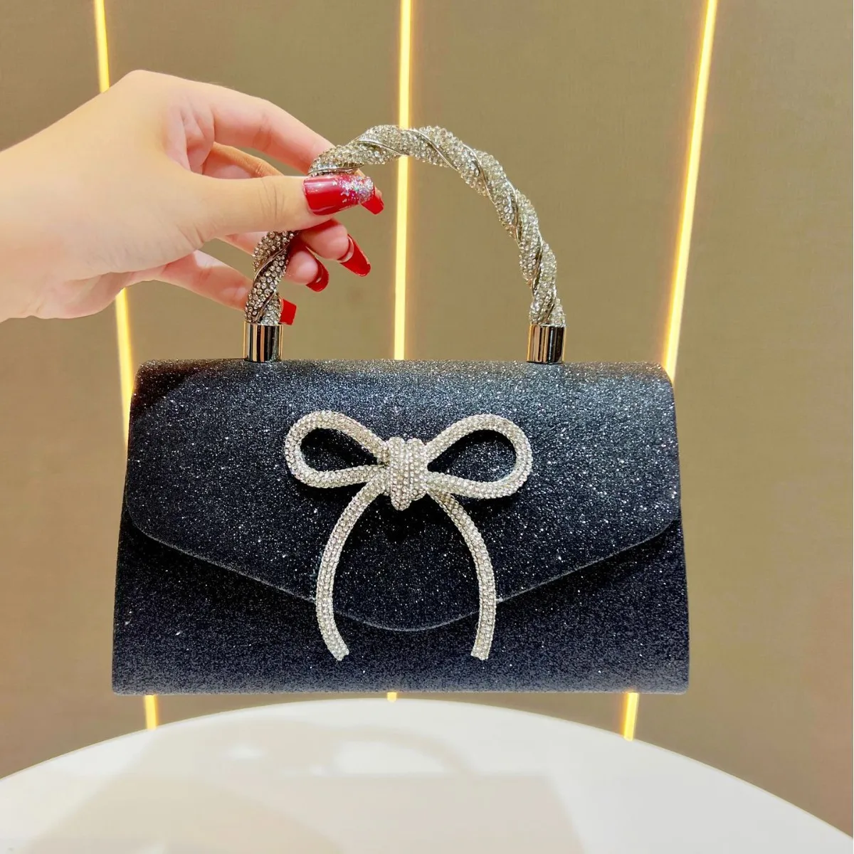 

Банкетная сумка, универсальный клатч для платья, модный бант, инкрустированный бриллиантами, обеденная сумка, сумка на цепочке с блестками