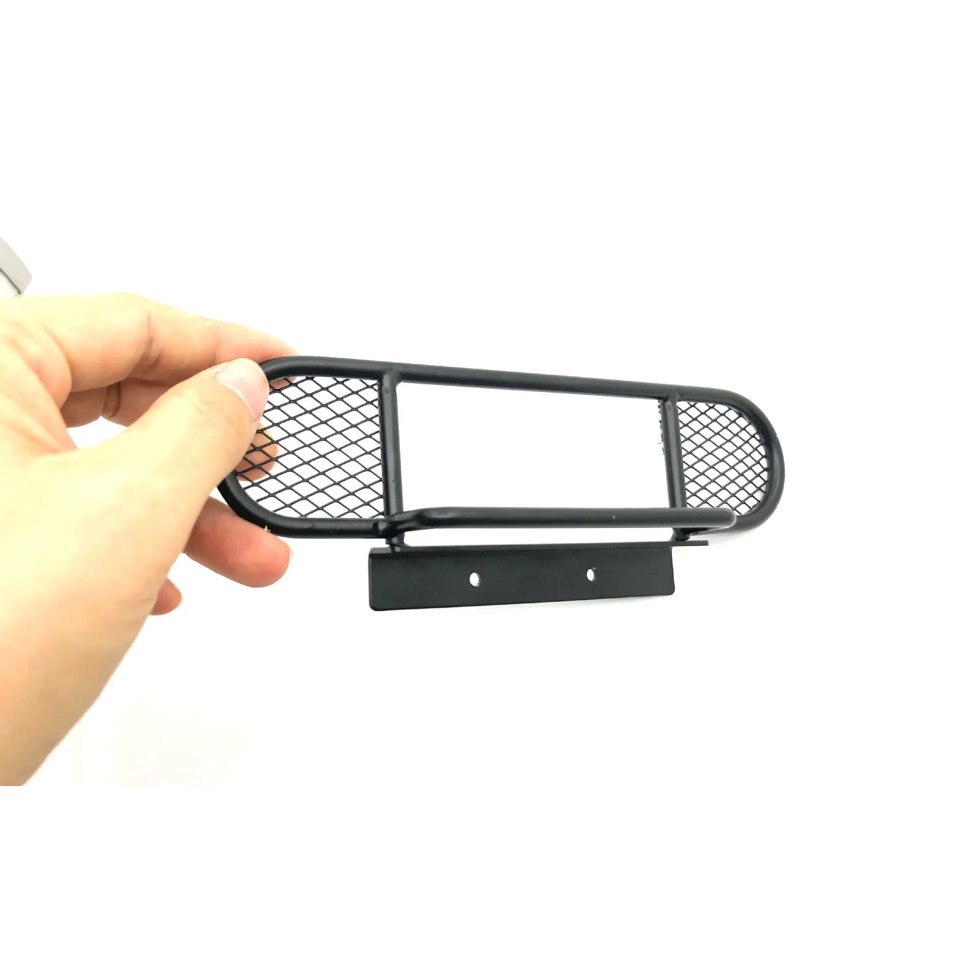 1/10 D90 D110 シミュレーションクライミングディフェンダーモデルカーキャメルカップレース特別フロントバーバンパー