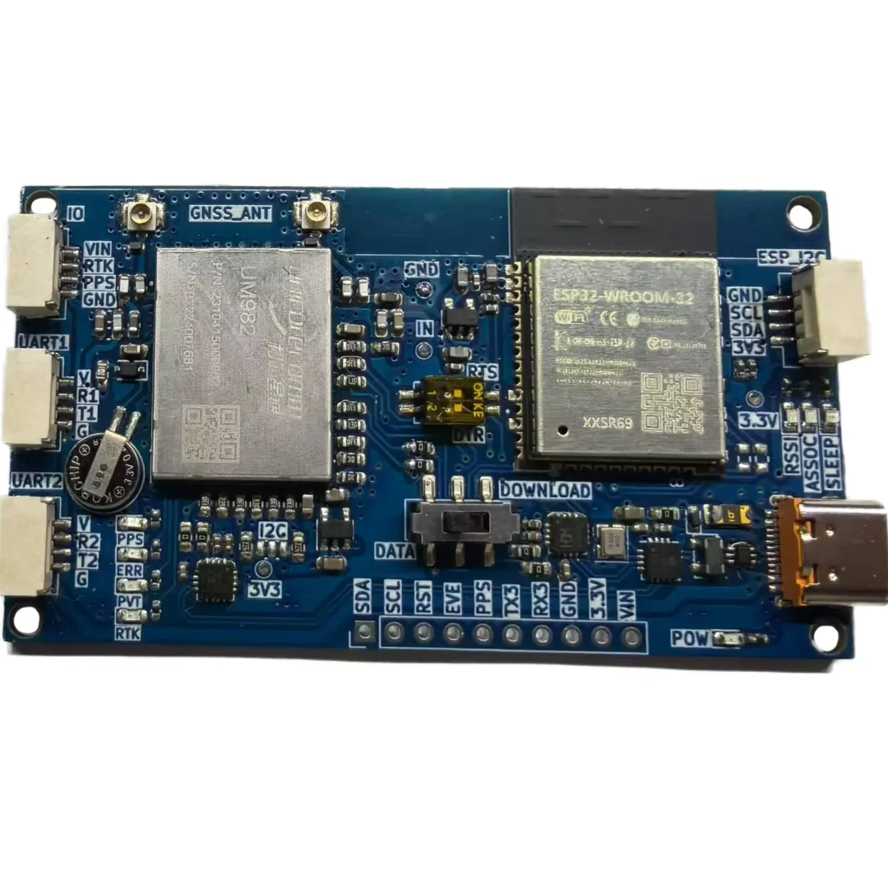 double antenna high precision RTK customized product unicore UM982 and ESP32