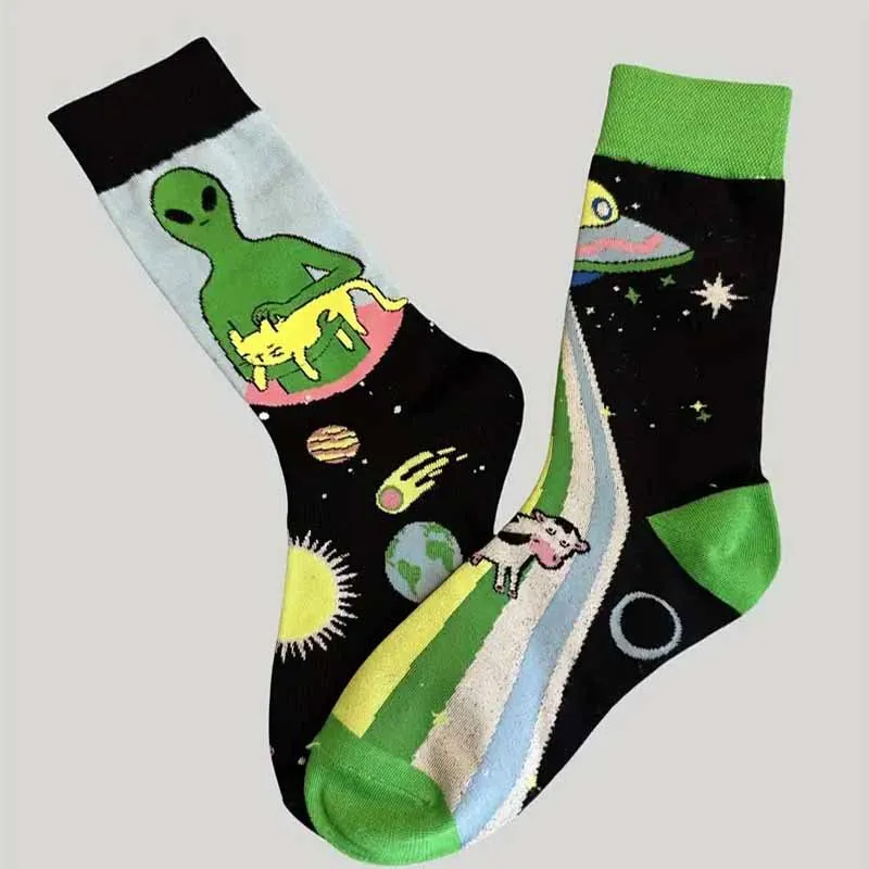 1 Pair Alien UFO Pattern Trendy Socks Asymmetric Style Socks for Men Women Funny Cartoon Cat Unisex Breathable Cotton Socks