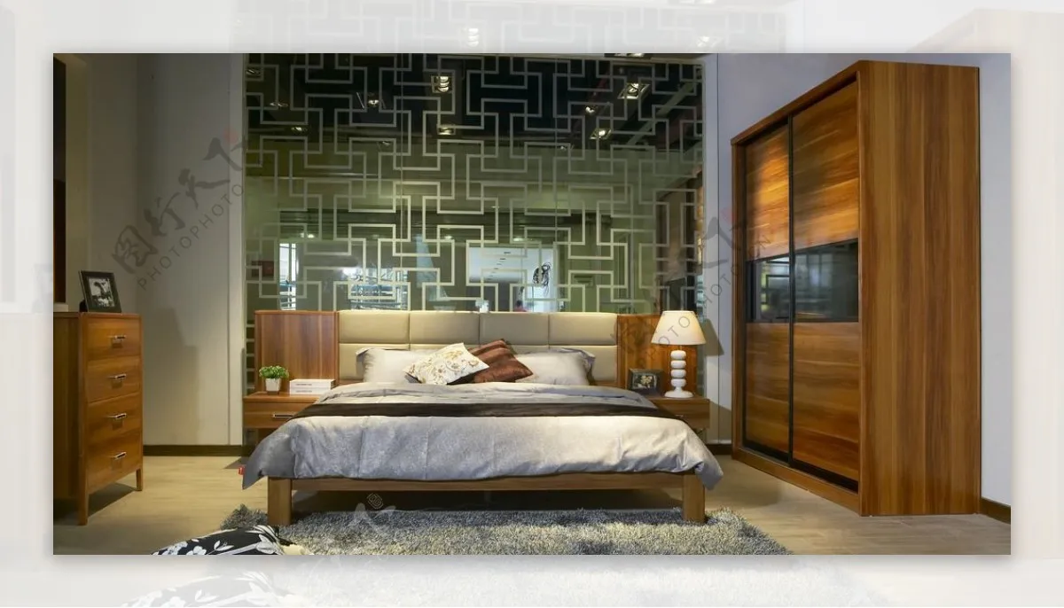 

Комплект из 4 шт. шин для снега и песка для радиоуправляемых внедорожников Wltoys 144001, 124018, 124016, 124017, 144010, 124019, H16P, H16E масштабов 1/14, 1/16, 1/18