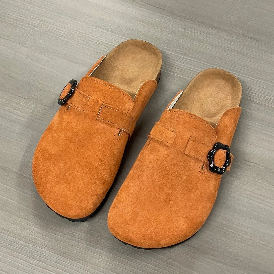 Xingliupi Cow Suede Cork Slippers Trend Women Clogs Mules Footbed Cork Mules Men Baotou Slippers Summer Cork Daily Sandals Comfy view 5
