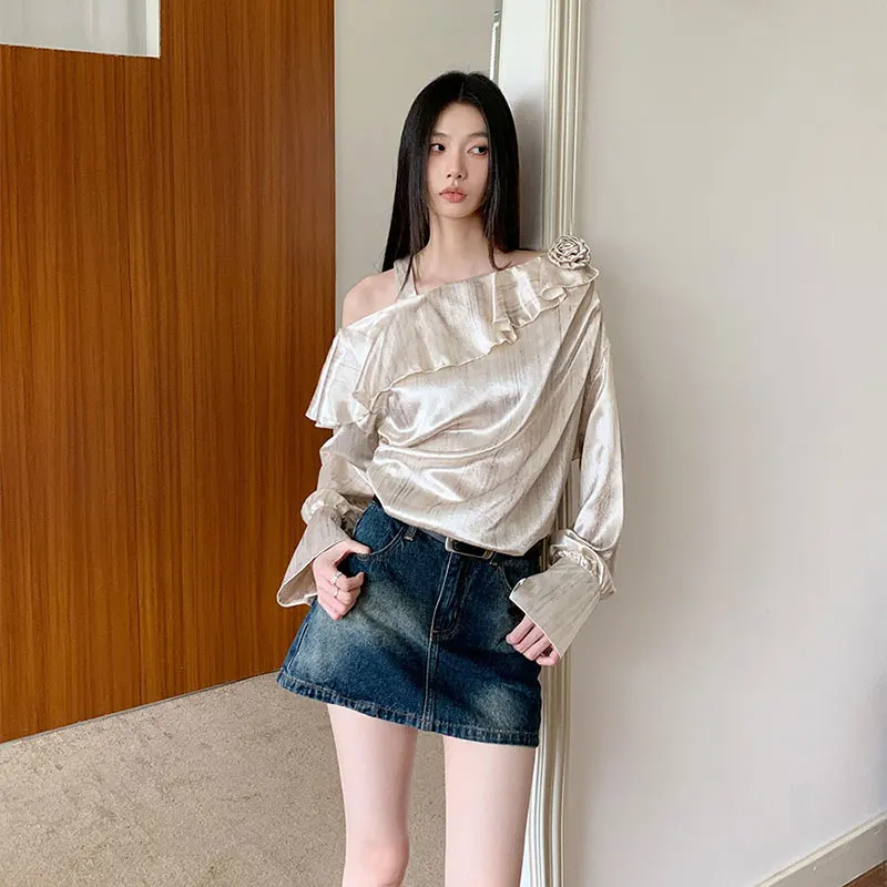 

Hot Sweet Skew Collar Off Shoulder Shirt Woman French Style Chic Design Ruffles Long Sleeve Loose Casual Blouse Tops Party Night