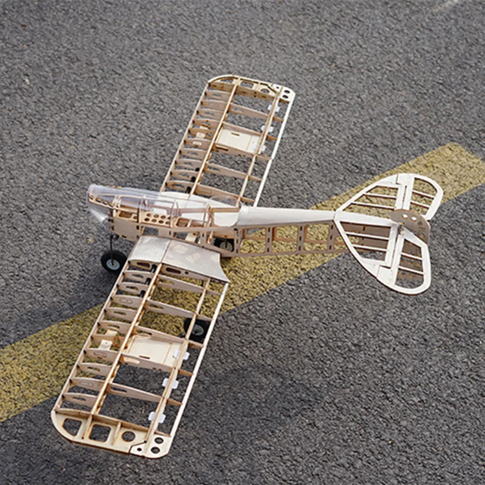 バルサ材飛行機キット,レーザーカット,フレーム,ドイツ製,1020mm