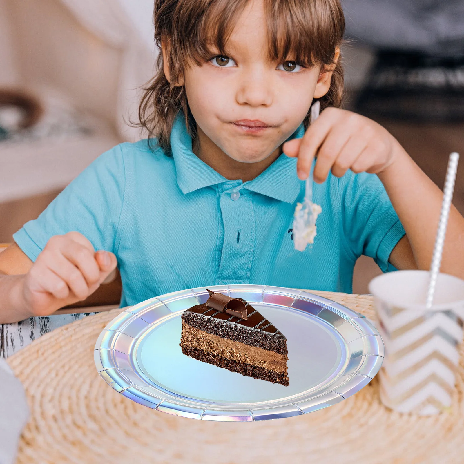 

50Pcs Disposable Paper Plates Food-Grade Elegant Party Serving Plates Paper Tableware for Birthday Wedding Festival Dinner