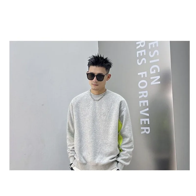 Sweatshirts for Men in Autumn Winter Warm Gradient Splicing Trendy Brand Casual Tops Simple and Versatile Round Neck Pullovers