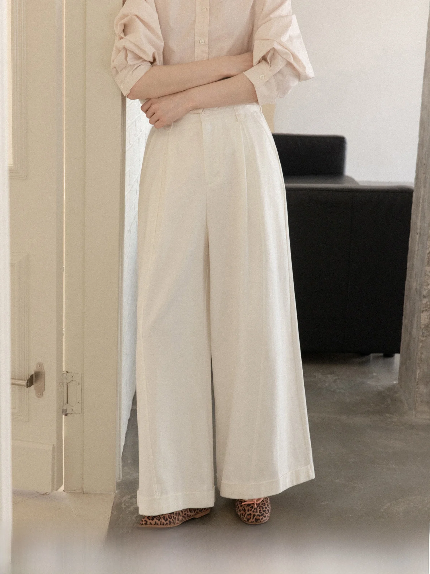 

Повседневные женские брюки с высокой талией, прямые, широкие, белые, стройнящие, весна-лето-осень, удобные, мягкие, из смесового хлопка с лайкрой