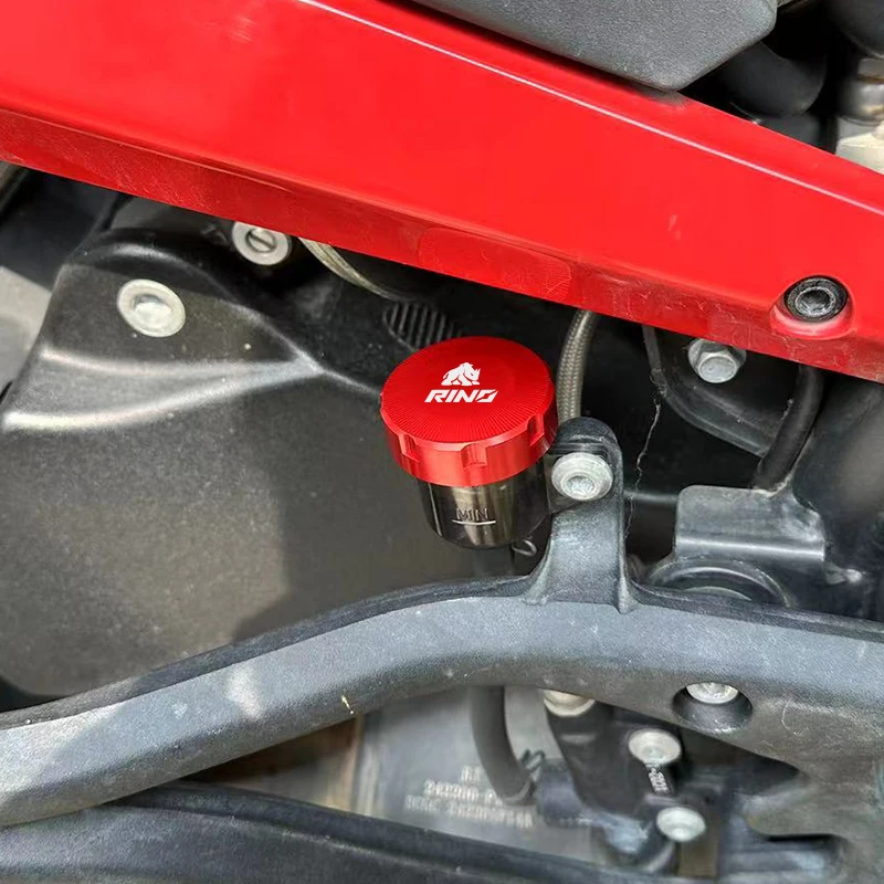 دراجة نارية CNC الجبهة دواسة فرامل الخلفية سائل الفرامل خزان غطاء ل QJMOTOR رينو 900 رينو 900 رينو 900 2025-2026 + الملحقات