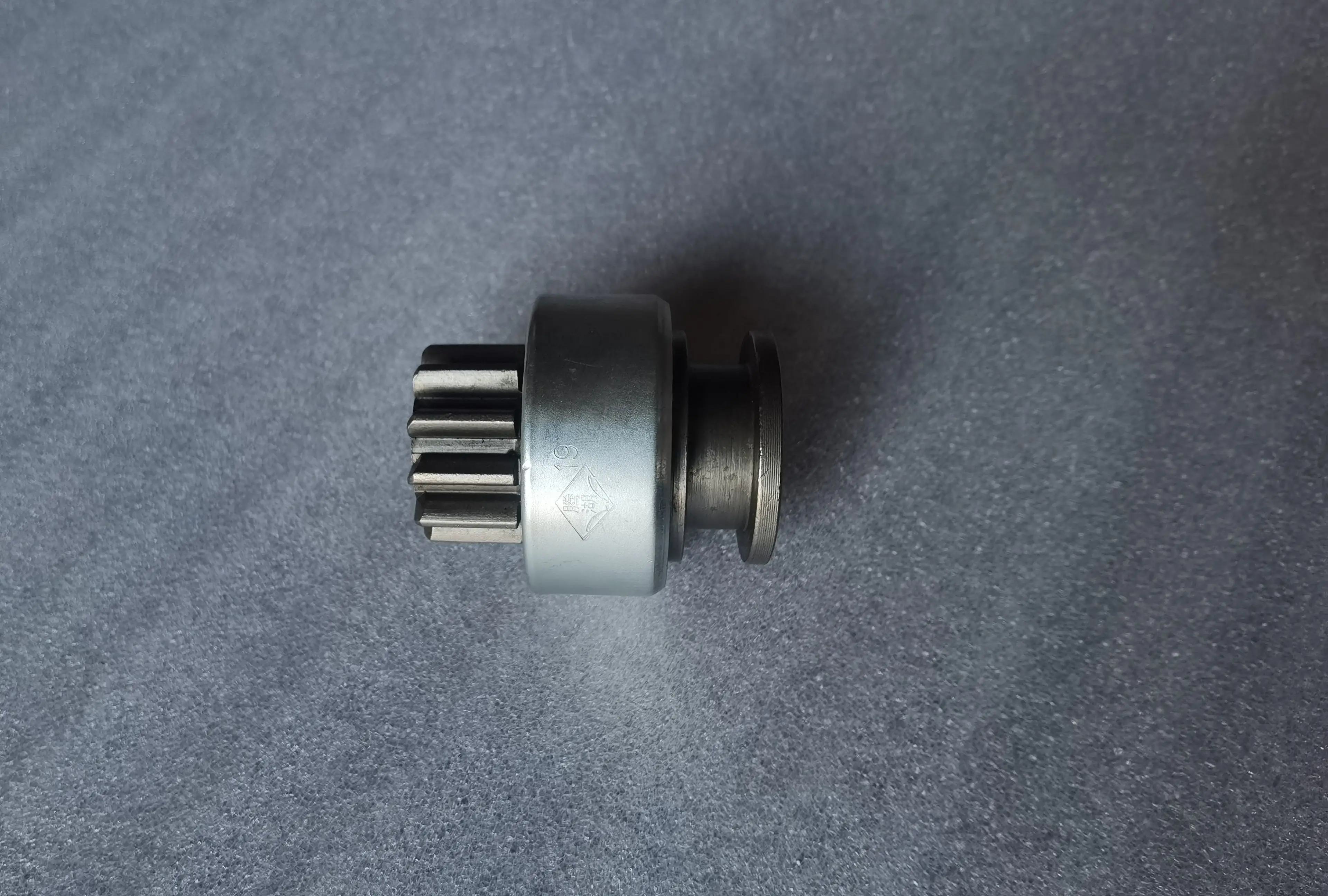 Drive pinion for the starter QDJ265F( 24V 11 teeth) for Weifang Weichai R4105 R4108, R6105 series engine