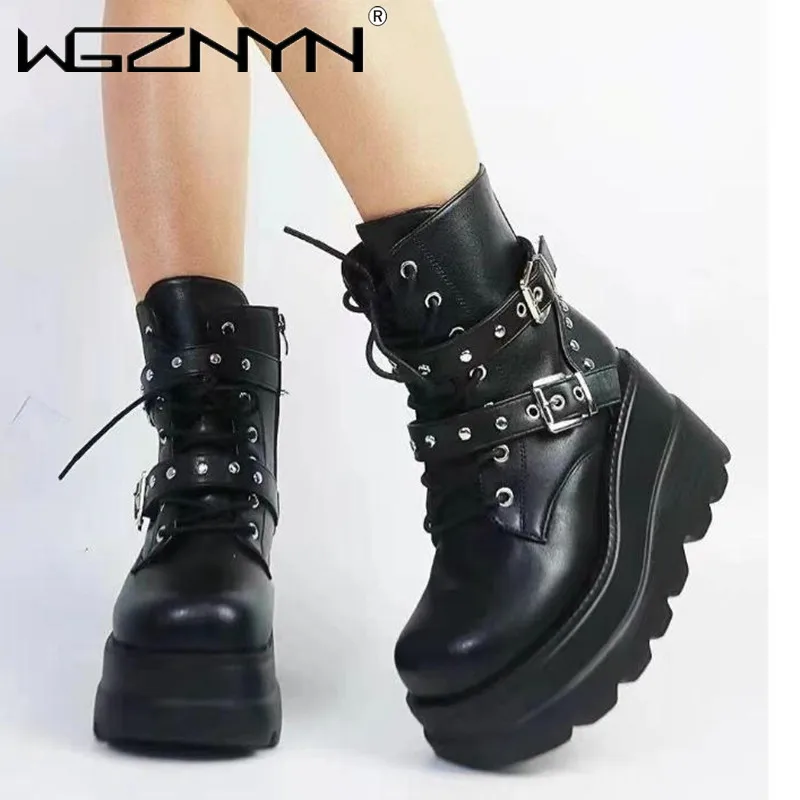 2024 Punk Gothic Style Vintage Western Boots for Women Black Rivets Buckle Strap Platform Wedges Motorcycles Ankle Boot Shoes