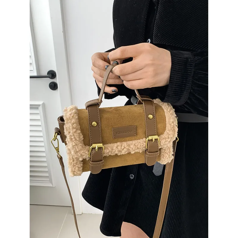 Design Sense Lamb Wool Suede Splice Crossbody Bag Women 2023 New Light Luxury Retro Frosted Shoulder Bag Korean Small Square Bag