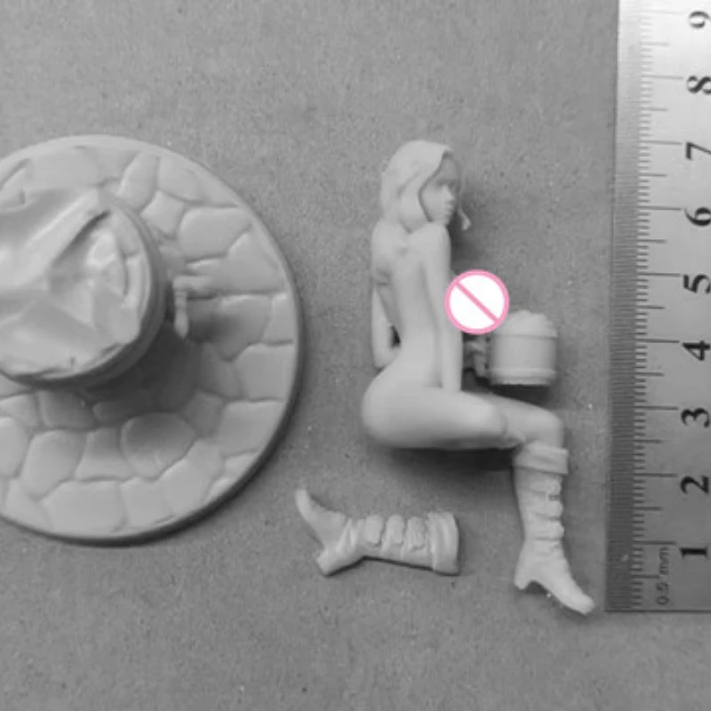 Beer Breast Girl Scence Diy Resin Figure 1/24 Scale 75mm  Assemble Model Kit Unassembled Dioramas Unpainted Mini Figurine Toys