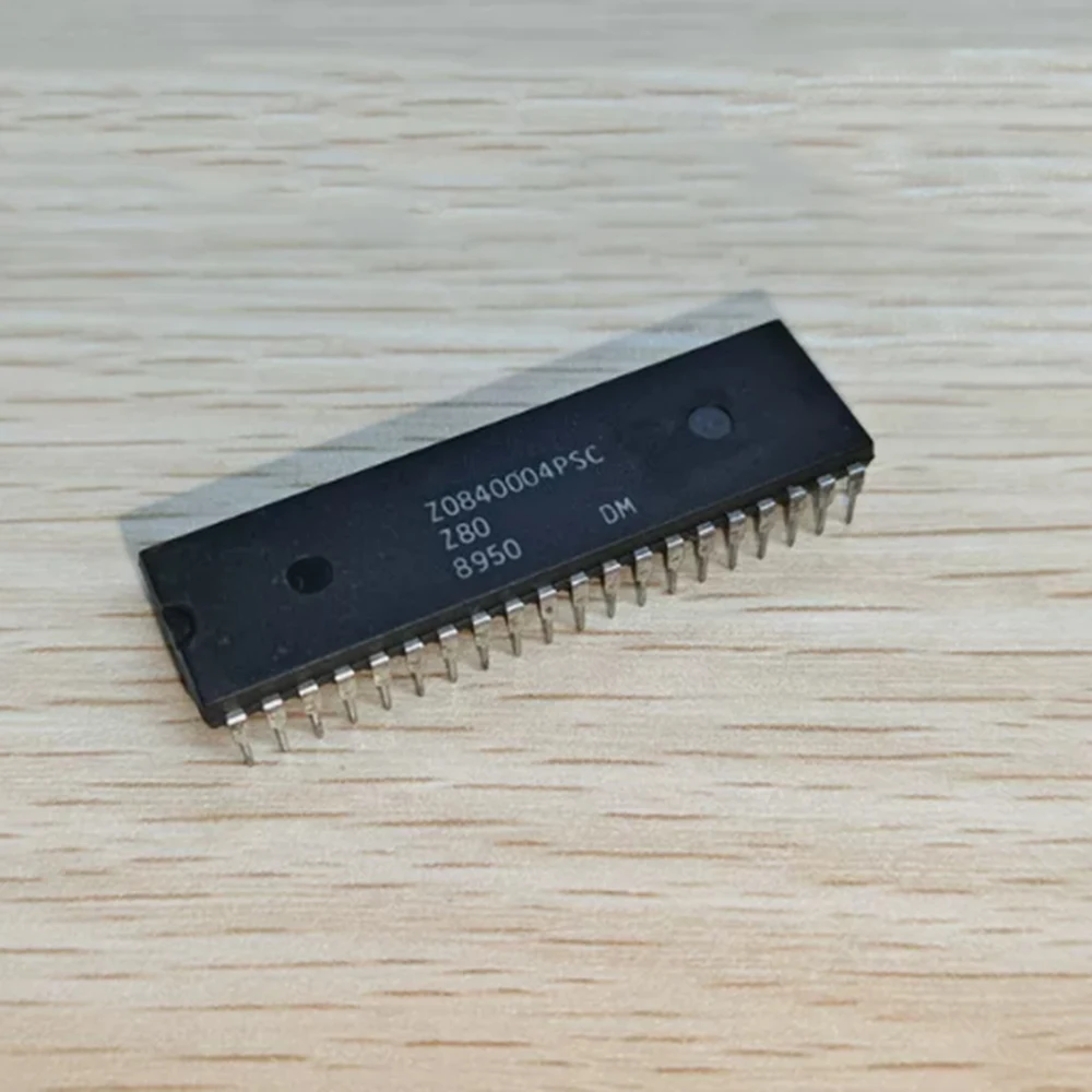 5pcs/lot Z0840004PSC Z80 CPU DIP-40 In Stock