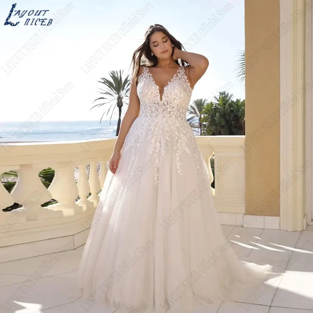 LAYOUT NICEB Spaghetti Straps Plus Size Vestidos De Casamento 2024 Sem Mangas Backless Tulle Birde Vestidos V-Neck Tulle свадебное платьеLAYOUT NICEB Spaghetti Straps Plus Size Vestidos De Casamento 2024 Sem Mangas Bac