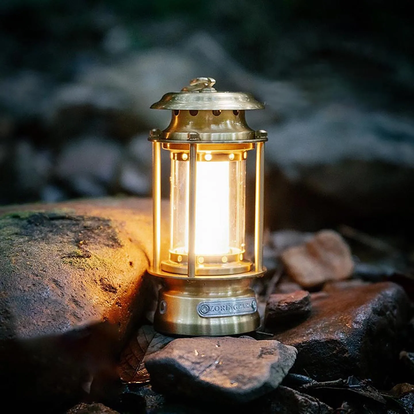 Retro Brass LED Camping Lamp Dimmable Rechargeable Handheld Lamp Long Lasting Portable Ambient Light Indoor Outdoor Use