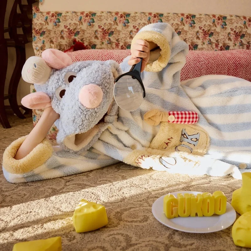 Neue Ratatouille Nette Gestreifte Cartoon Korallen Fleece Nachthemd Frauen Herbst Winter Pyjamas Verdickt Mit Kapuze Hause Kleidung Bademantel