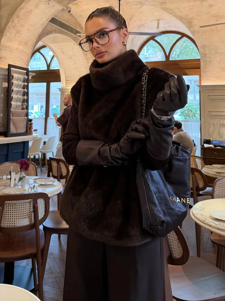 

Tuularose Women Leisure Solid Faux Fur Vest Casual Sleeveless High Collar Loose Waistcoat Lady Fashion New Chic Highstreet Vests